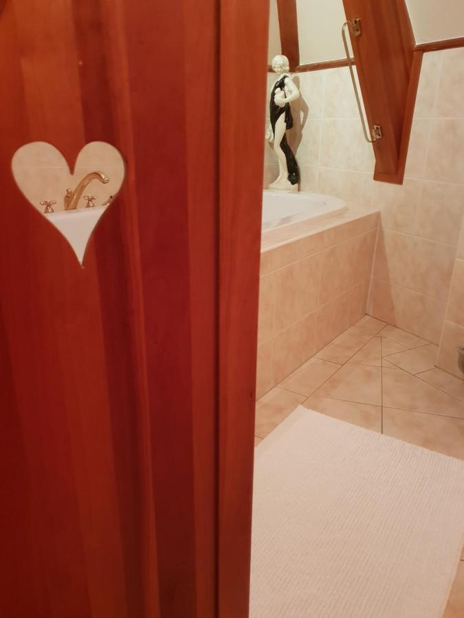 Boetiek Hotel Marum Luaran gambar