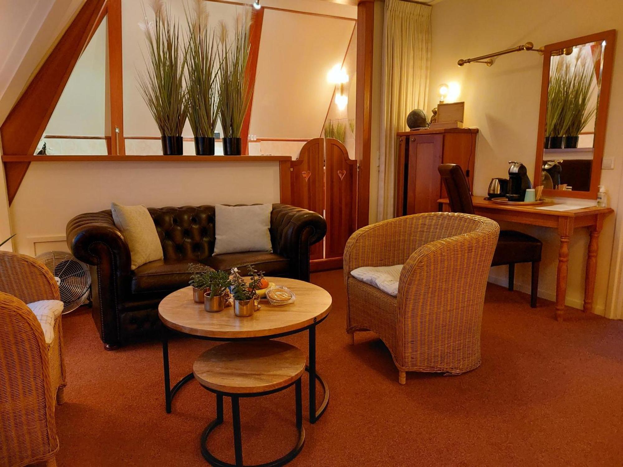 Boetiek Hotel Marum Luaran gambar